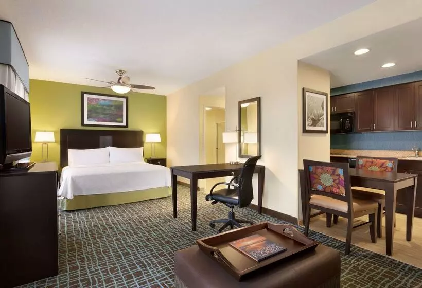 Homewood Suites By Hilton Fort Myers Airport/fgcu