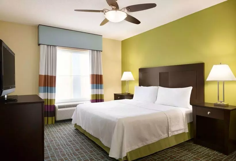 Homewood Suites By Hilton Fort Myers Airport/fgcu