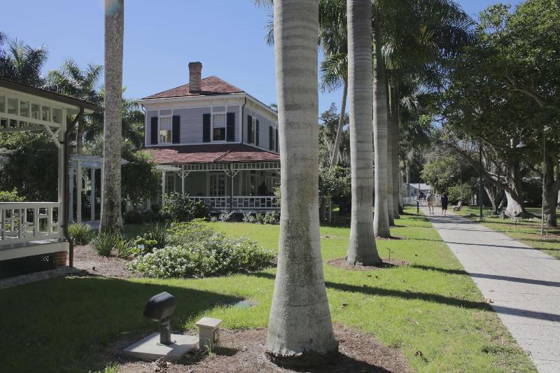 Homewood Suites By Hilton Fort Myers Airport/fgcu