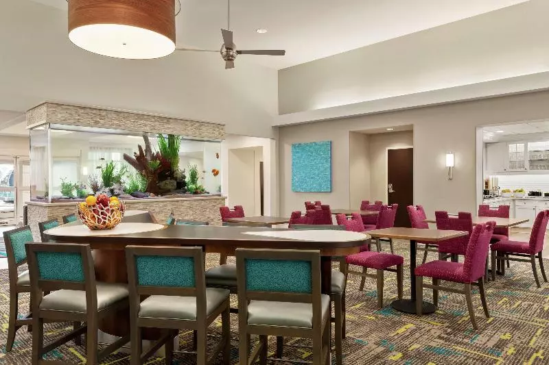 Homewood Suites By Hilton Fort Myers Airport/fgcu