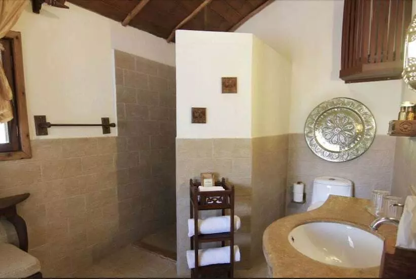 酒店 Breezes Beach Club And Spa