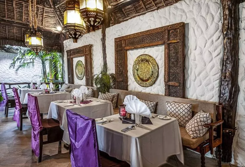 酒店 Breezes Beach Club And Spa