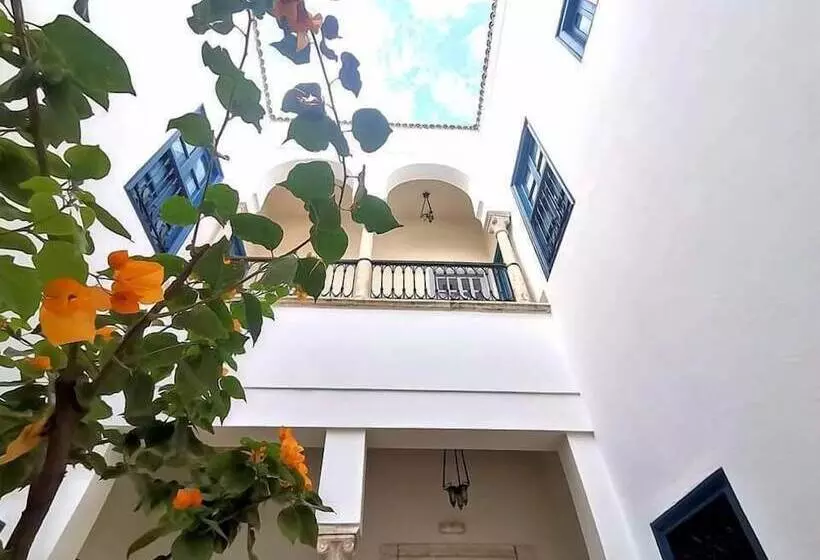هتل Dar El Médina