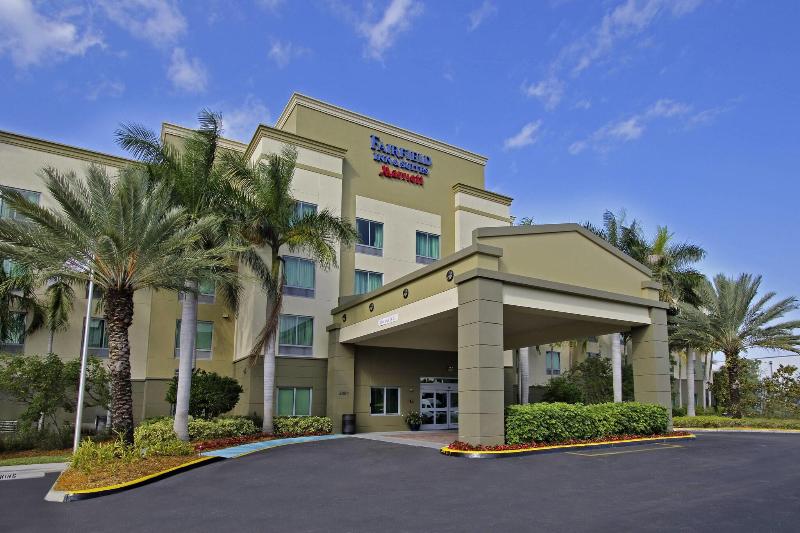 בית מלון כפרי Fairfield Inn & Suites Fort Lauderdale Airport & Cruise Port
