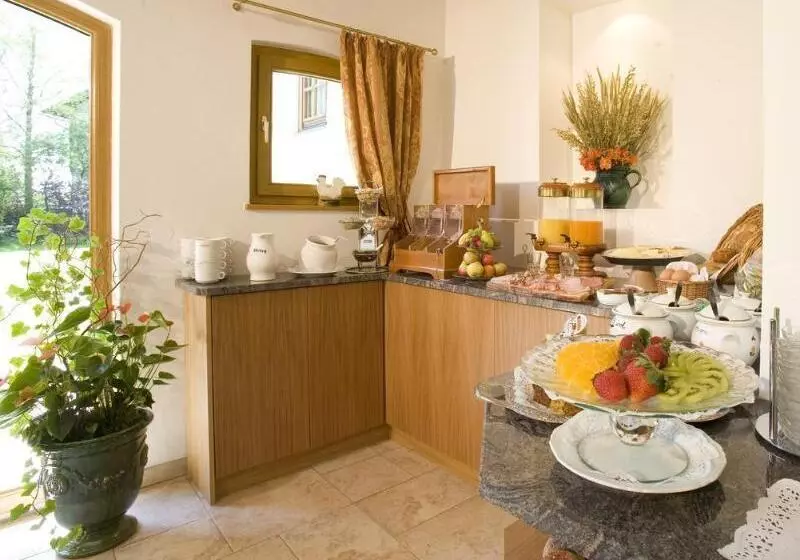 Garten Hotel Sallerhof