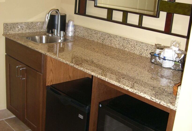 호텔 Hampton Inn & Suites Pueblo/north