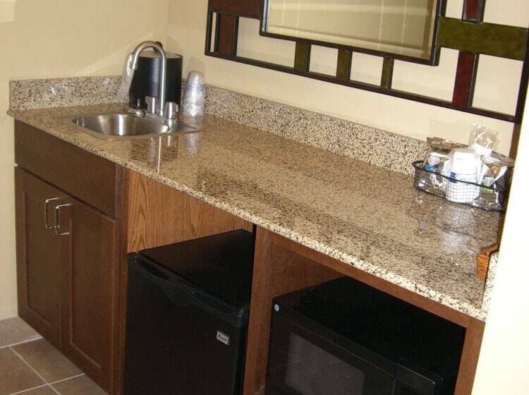 호텔 Hampton Inn & Suites Pueblo/north