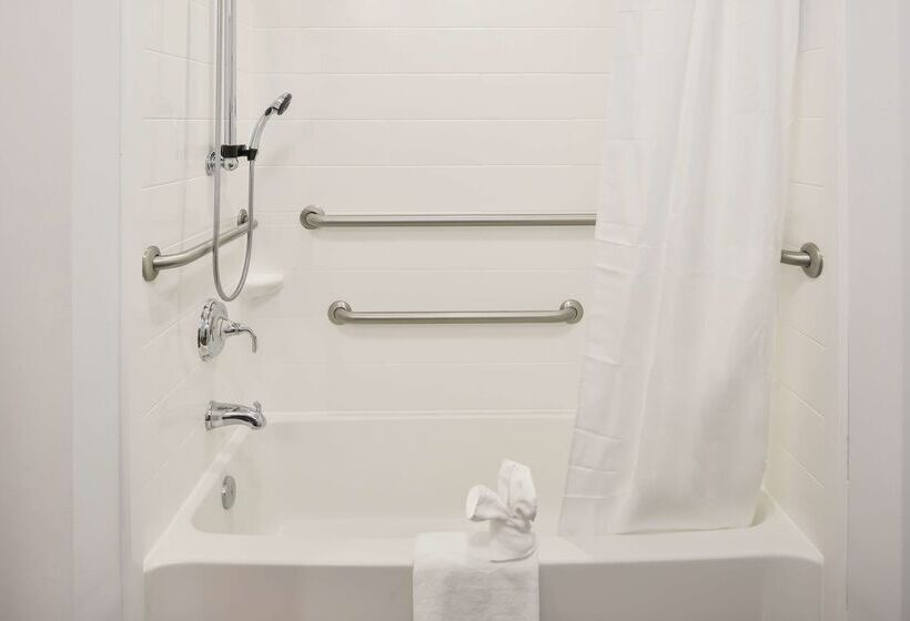 فندق Hampton Inn Statesville