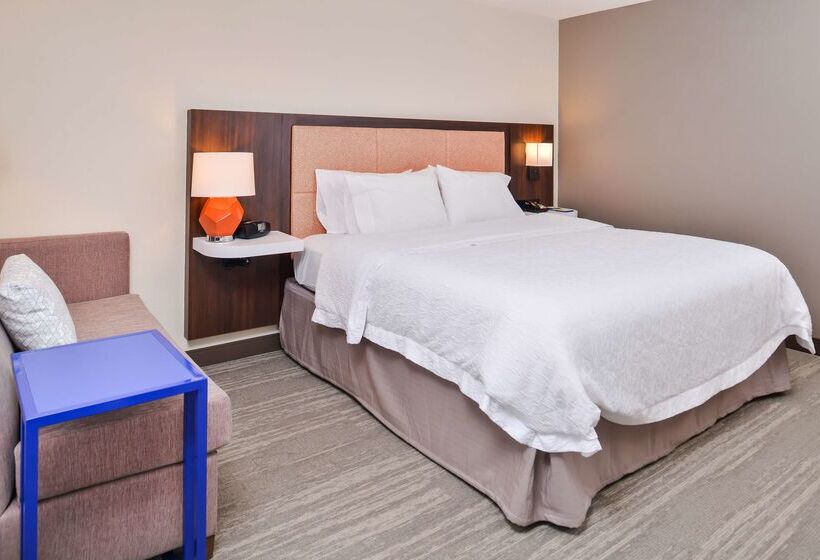 فندق Hampton Inn Statesville