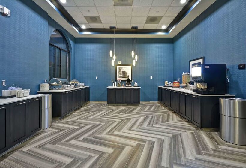 בית מלון כפרי Hampton Inn & Suites Los Angeles Burbank Airport