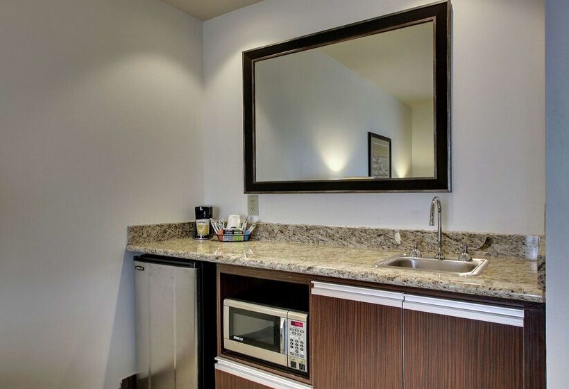 בית מלון כפרי Hampton Inn & Suites Shreveport/south