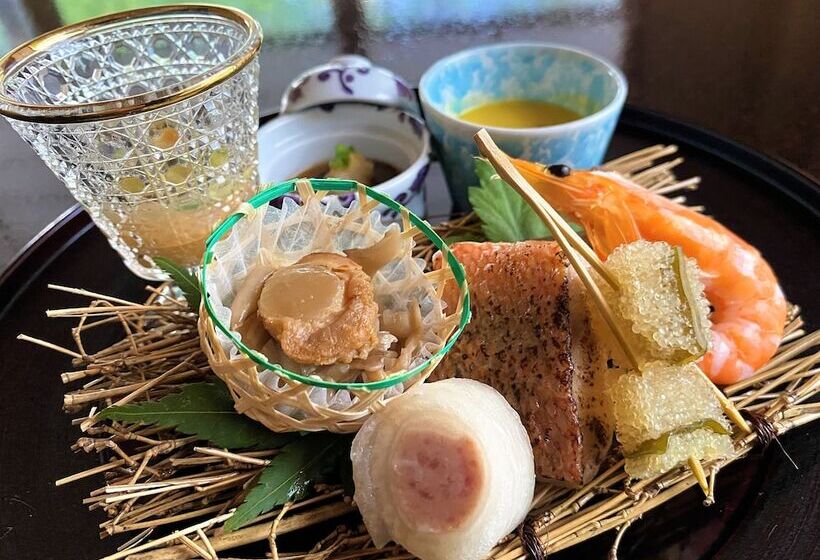 Отель Hanabishi