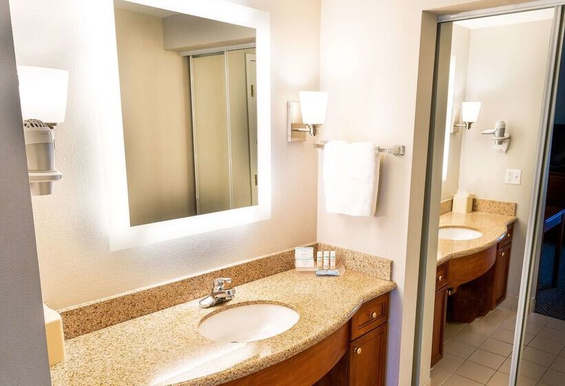 ホテル Homewood Suites By Hilton Ontario Rancho Cucamonga