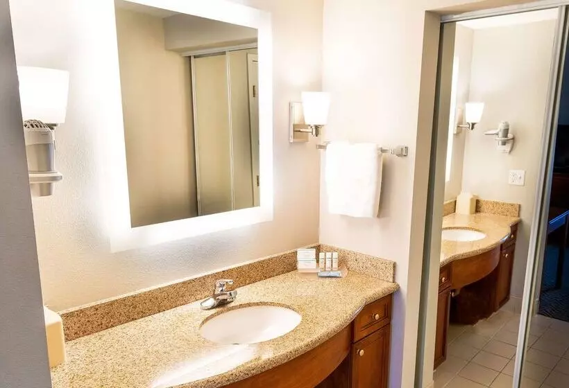 호텔 Homewood Suites By Hilton Ontario Rancho Cucamonga