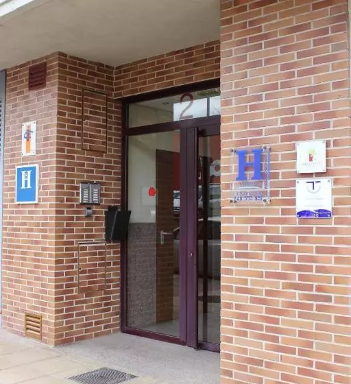 Hotel Hostal El Volante