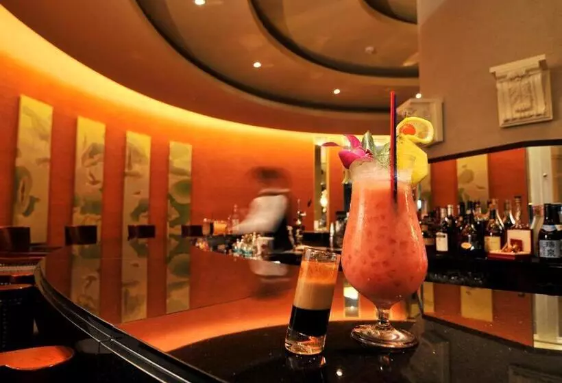 Hotel Okinawa Kariyushi Resort Exes Onna