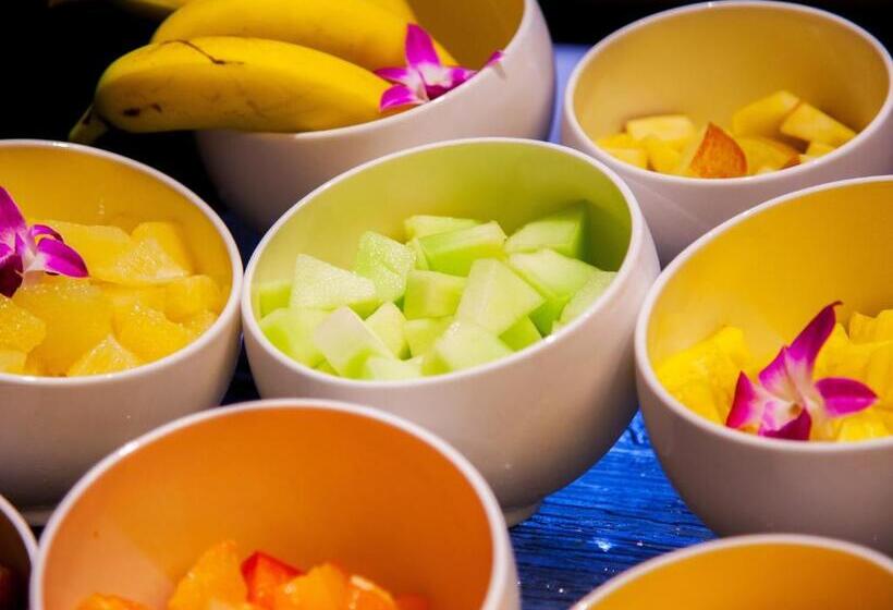 هتل Okinawa Kariyushi Resort Exes Onna