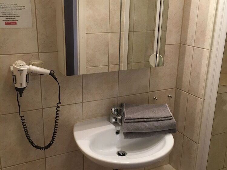 فندق Pension Wegerich