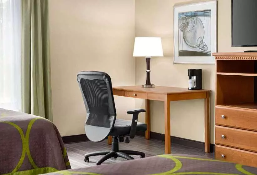 ホテル Spark By Hilton Savannah South I 95