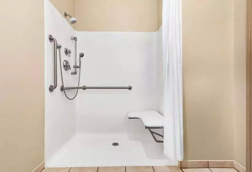 ホテル Spark By Hilton Savannah South I 95