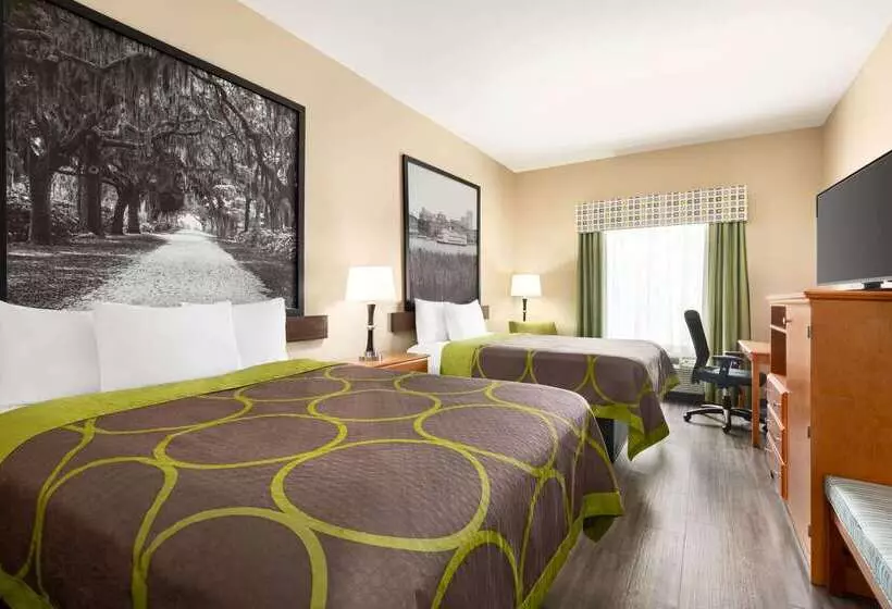 ホテル Spark By Hilton Savannah South I 95