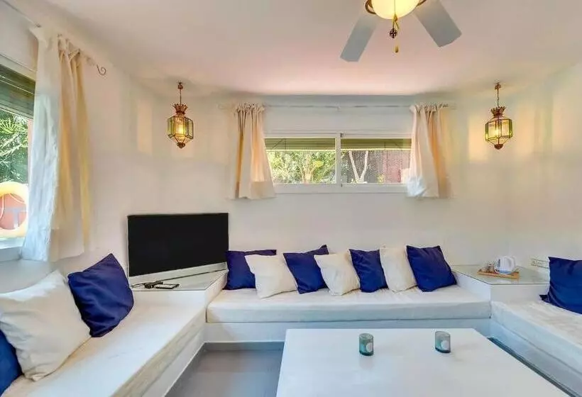 בית מלון כפרי Villa Tiphareth