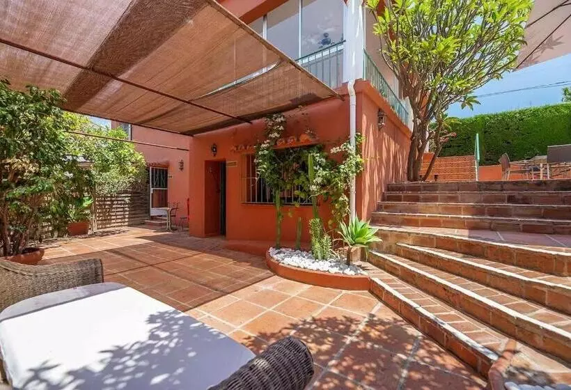 בית מלון כפרי Villa Tiphareth