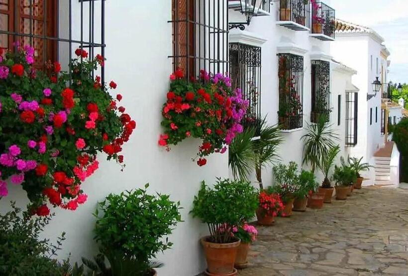 酒店 Villa Tiphareth