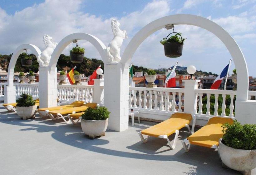 Apartamentos Las Americas   Blanes Beach