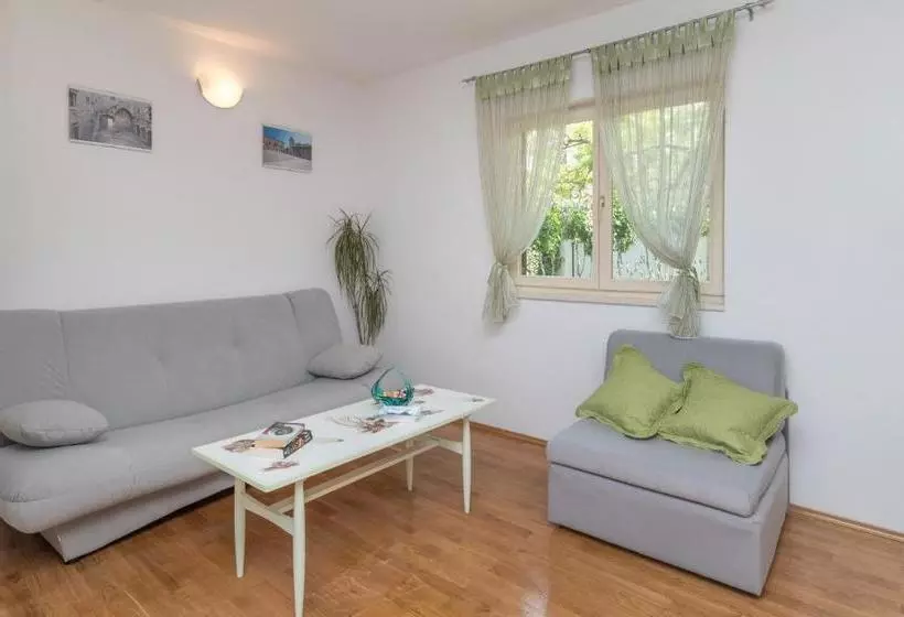 Apartments In Trogir