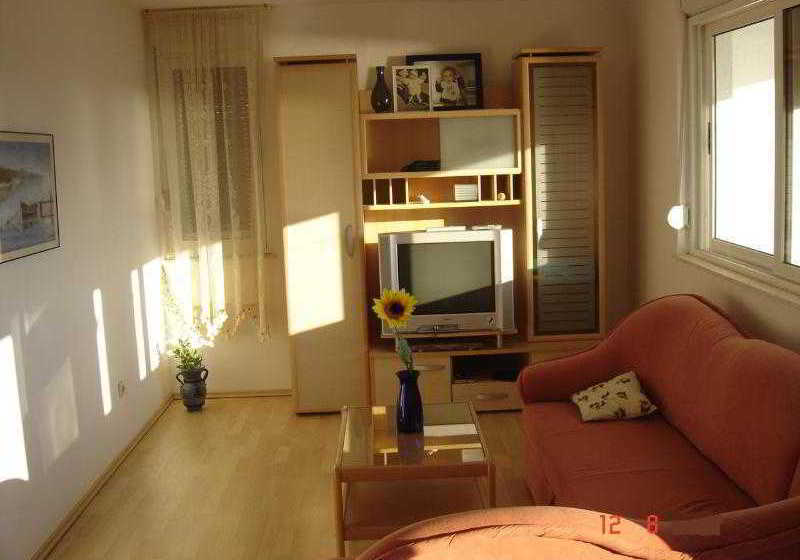 Apartments Villa Goja