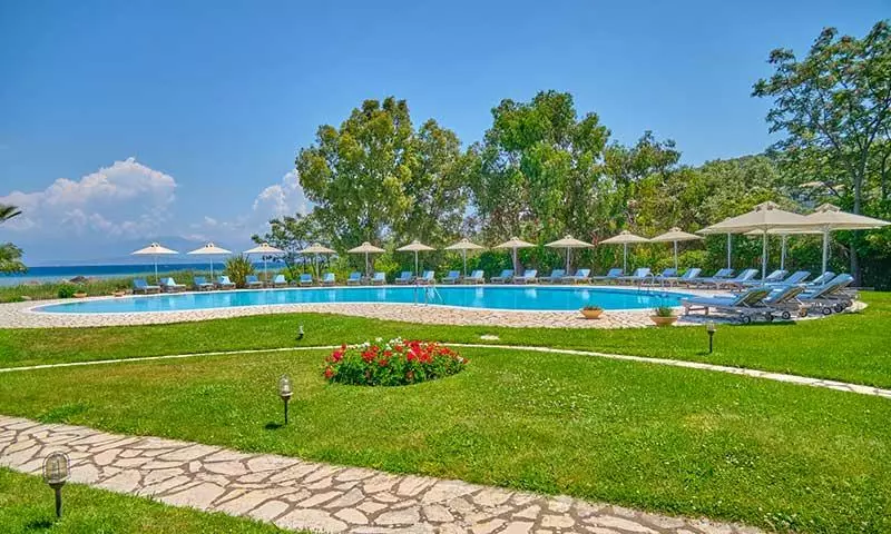 Chrismos Luxury Suites & Studios