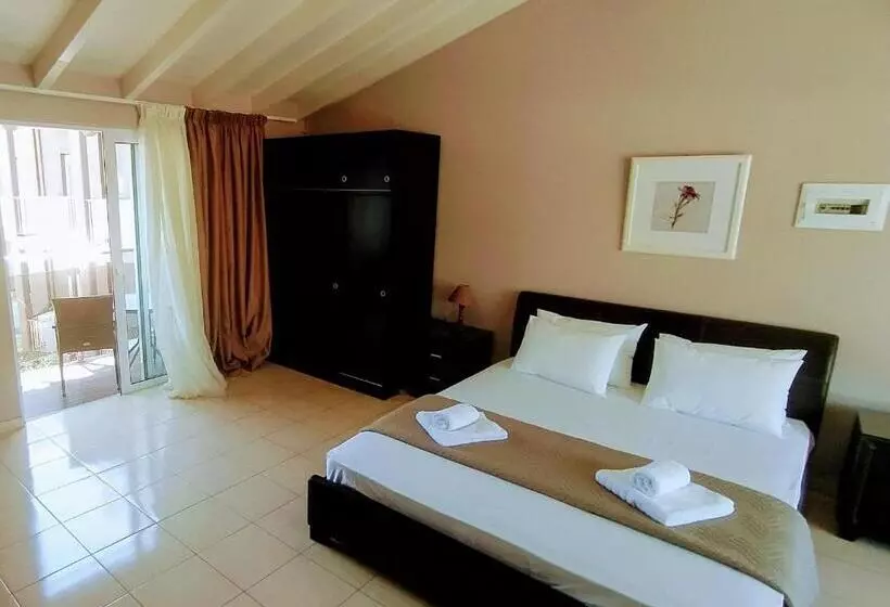 Girogiali Beach Hotel   Adults Only