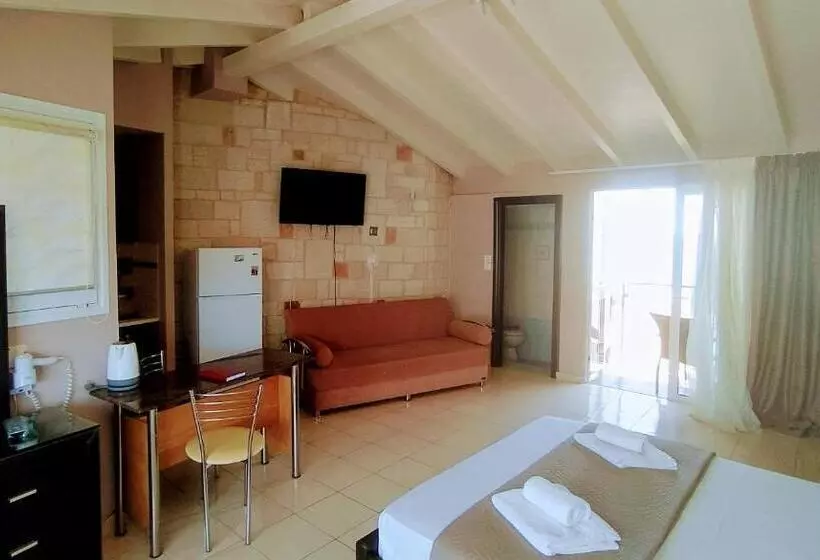 Girogiali Beach Hotel   Adults Only