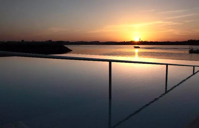 Agua Hotels Riverside