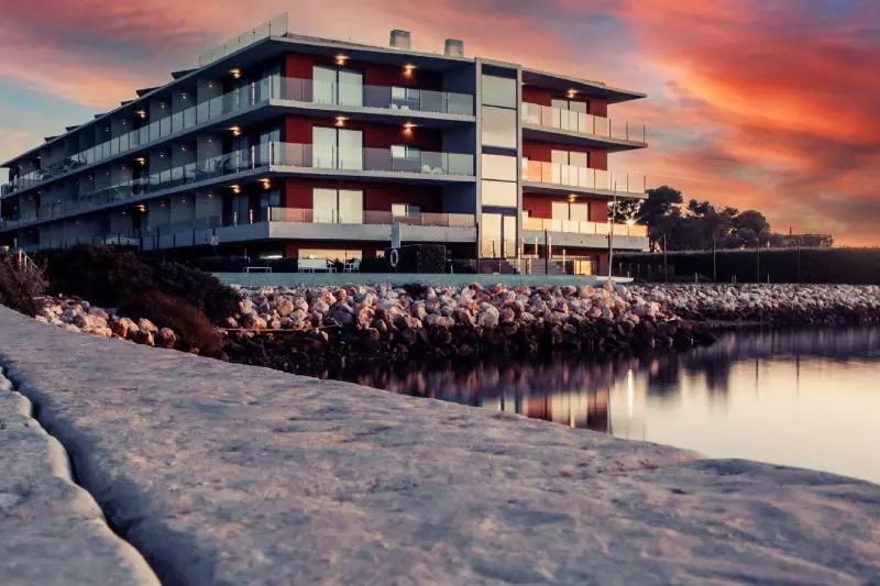 Agua Hotels Riverside