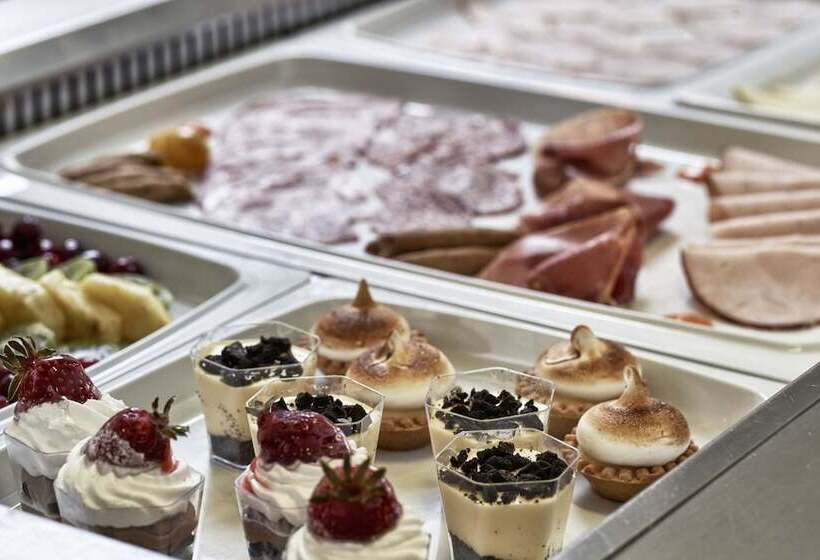 בית מלון כפרי Civitel Attik Rooms & Suites