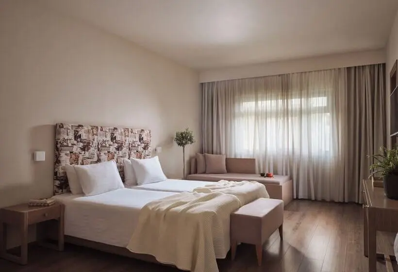 ホテル Civitel Attik Rooms & Suites