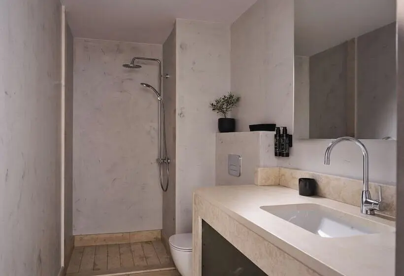 ホテル Civitel Attik Rooms & Suites
