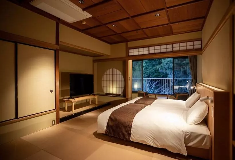 Отель Hakone Pax Yoshino