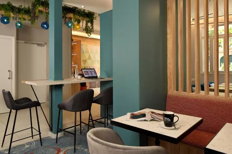 Hotelli Locomo   Gare De Lyon Bastille