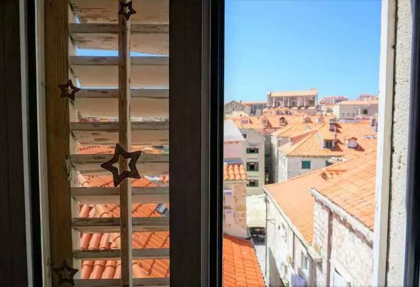 Отель The City Place Hostel