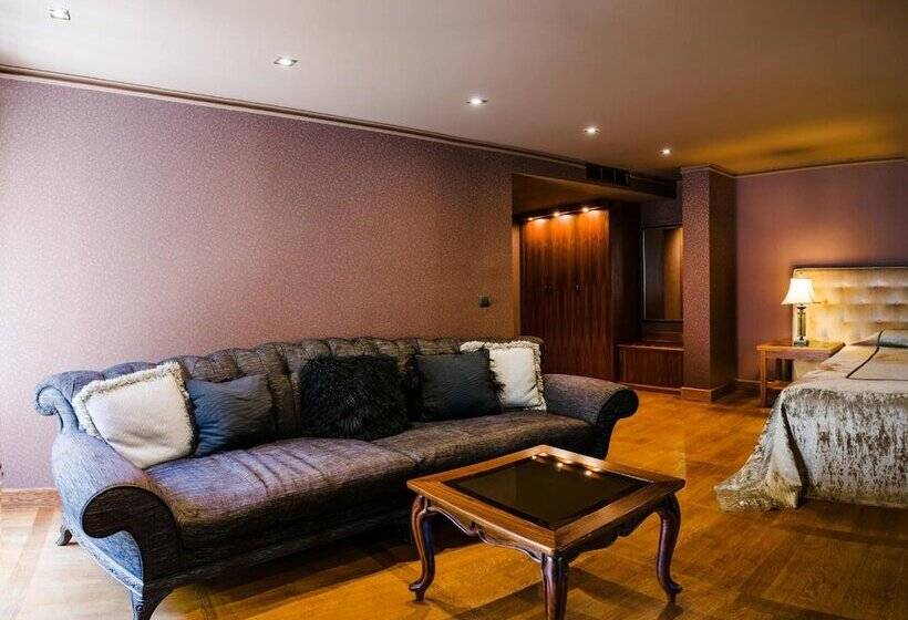 هتل Ventura Boutique