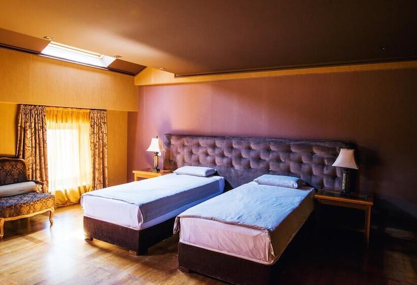 هتل Ventura Boutique