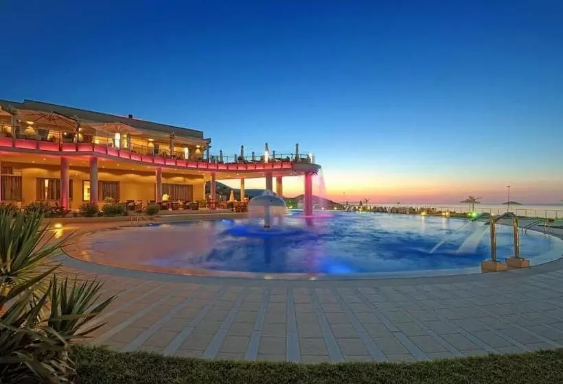 The Noverian Scenic Crete 5* Hilltop Villa Resort & Spa