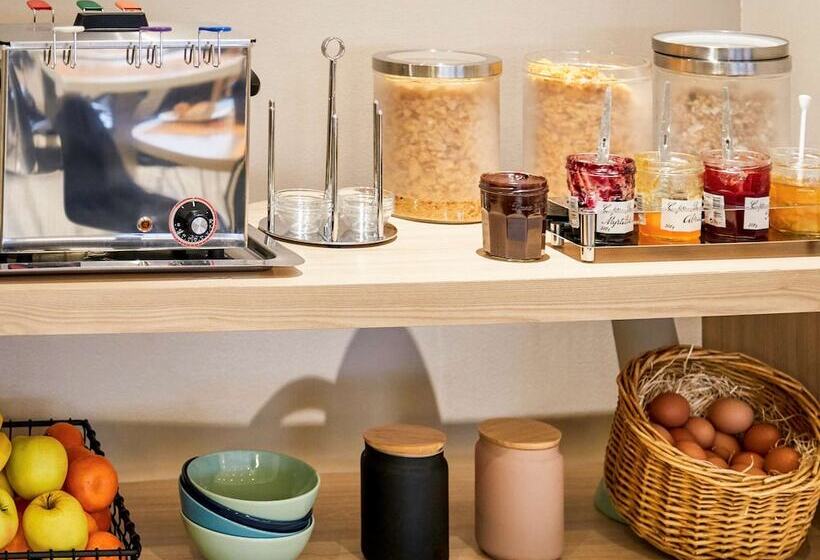 Aparthotel Adagio Access Marseille Saint Charles