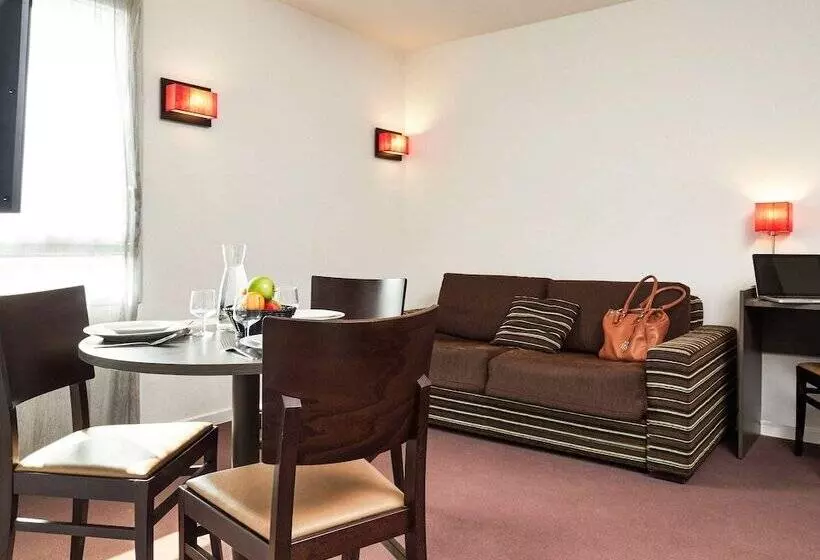 Aparthotel Adagio Access Marseille Saint Charles