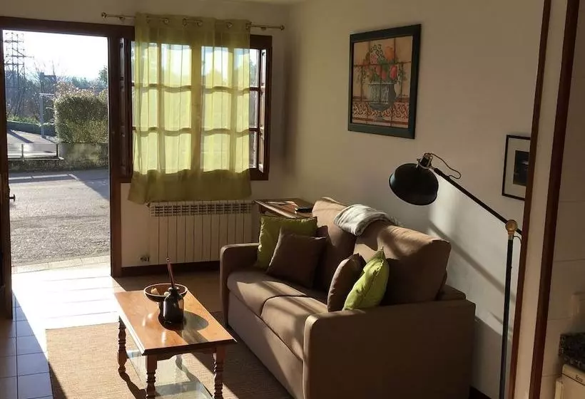 Apartamentos El Cardeo