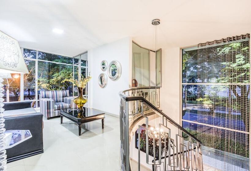 호텔 Asturias Medellin