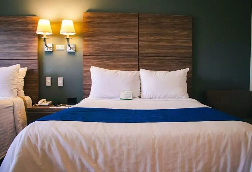 هتل Best Western Plus Chihuahua Aeropuerto